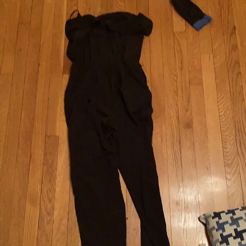 Romper - Picture 2 of 2